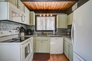 26 Little Shore Dr, Madison, NH 03849 - Photo 7