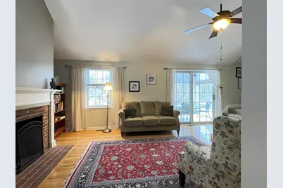 14 Colonial Square #14, Peterborough, NH 03458 - Photo 11