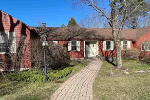 14 Colonial Square, Peterborough, NH 03458 - Photo 47