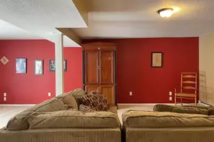 14 Colonial Square, Peterborough, NH 03458 - Photo 37