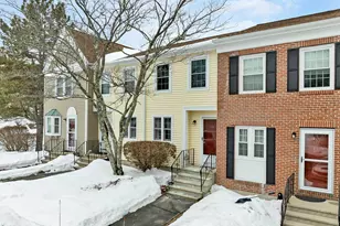 543 Fox Hollow Way, Manchester, NH 03104 - Photo 1