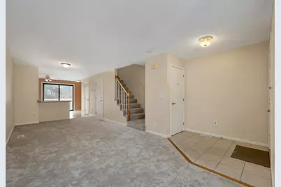 543 Fox Hollow Way, Manchester, NH 03104 - Photo 19