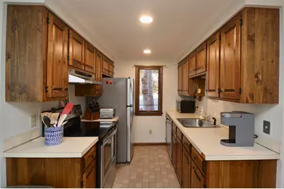 608 Otter Road, Grantham, NH 03753 - Photo 3