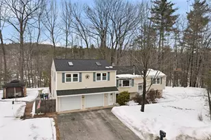 89 Moose Club Park Rd, Goffstown, NH 03045 - Photo 3