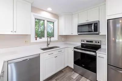 674 Elm Street #30, Laconia, NH 03246 - Photo 11