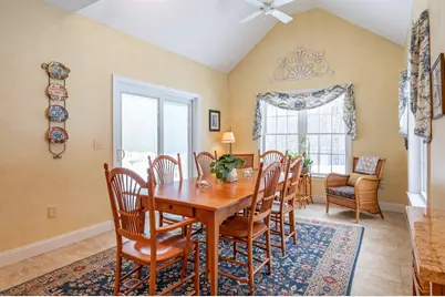 31 Bear Run Drive, Litchfield, NH 03052 - Photo 11