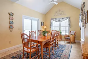 31 Bear Run Dr, Litchfield, NH 03052 - Photo 11