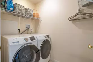 31 Bear Run Dr, Litchfield, NH 03052 - Photo 43