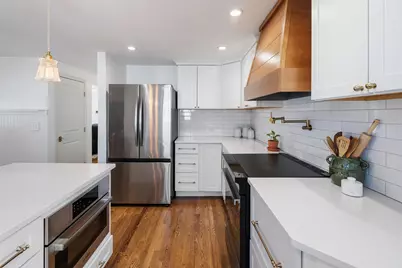 26 Eayers Pond Road, Hudson, NH 03051 - Photo 7