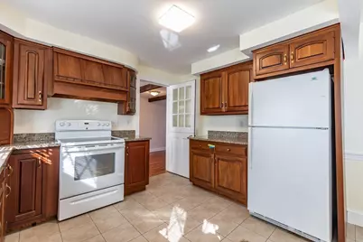 962 Montgomery Street, Manchester, NH 03102 - Photo 17