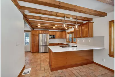 124 Hovey Road, Londonderry, NH 03053 - Photo 3