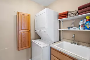 17 Canterbury Ct, Salem, NH 03079 - Photo 23