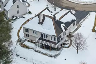 17 Canterbury Ct, Salem, NH 03079 - Photo 3