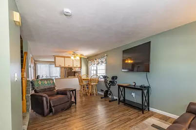 521 Fox Hollow Drive, Hudson, NH 03051 - Photo 11