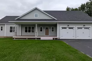 46 Pebble Ct, Barrington, NH 03825 - Photo 1