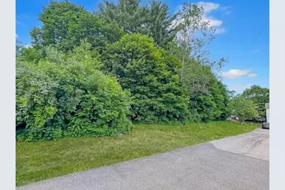 5-16 Butler Street, Hillsboro, NH 03244 - Photo 3
