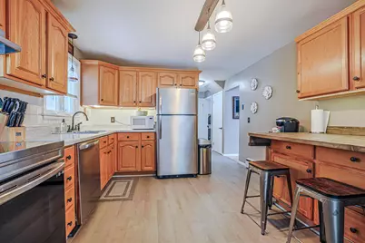 29 Salem Street, Manchester, NH 03102 - Photo 11