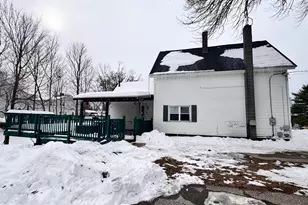 38 Belair St, Manchester, NH 03103 - Photo 5