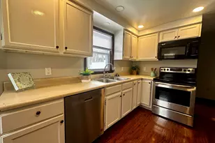 162 Tina Dr, Pembroke, NH 03275 - Photo 7