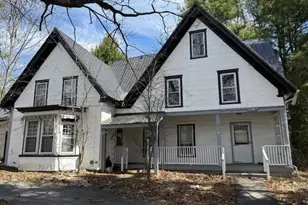 28 High St, Littleton, NH 03561 - Photo 5