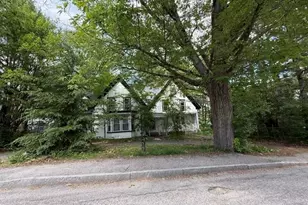 28 High St, Littleton, NH 03561 - Photo 3