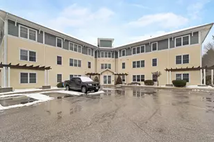 597R Lafayette Rd, Hampton, NH 03842 - Photo 1