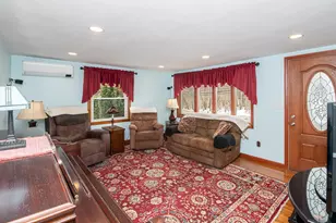 169 Central St, Hudson, NH 03051 - Photo 7