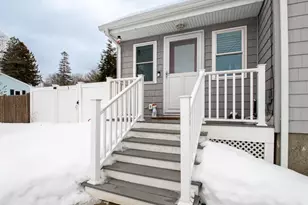 169 Central St, Hudson, NH 03051 - Photo 31