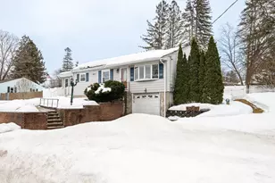 169 Central St, Hudson, NH 03051 - Photo 33