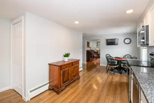 169 Central St, Hudson, NH 03051 - Photo 3