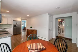 169 Central St, Hudson, NH 03051 - Photo 5