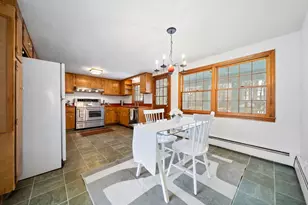 64 Lake St, Salem, NH 03079 - Photo 11