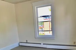 22 Tracy St, Lebanon, NH 03784 - Photo 9