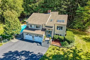 4 Meadowview Ln, Merrimack, NH 03054 - Photo 1