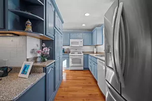 15 High St, Exeter, NH 03833 - Photo 9