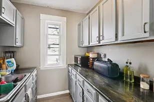 424 Cedar St, Manchester, NH 03103 - Photo 27