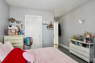 424 Cedar St, Manchester, NH 03103 - Photo 9