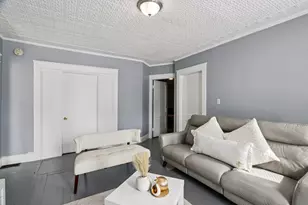 424 Cedar St, Manchester, NH 03103 - Photo 13