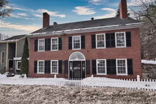 27 Nh Route 25, Plymouth, NH 03264 - Photo 3