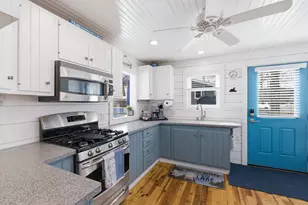 203 Lakeshore Dr, Franklin, NH 03235 - Photo 11