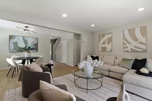 189 Coburn Woods Dr, Nashua, NH 03063 - Photo 3