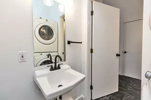 37 Church St, Keene, NH 03431 - Photo 17