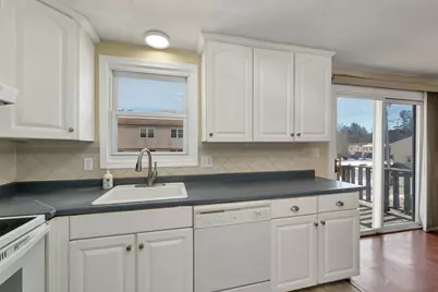 6 Stonegate Lane #6, Derry, NH 03038 - Photo 7