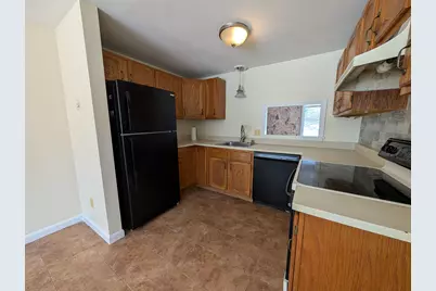 165 Bunker Hill Avenue #2, Stratham, NH 03885 - Photo 7