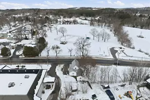 47 Carroll St, Pittsfield, NH 03263 - Photo 9