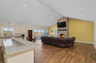 231 Smith Hill Rd, Franklin, NH 03235 - Photo 11