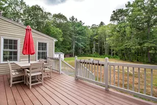 96 Pond View Dr, Auburn, NH 03032 - Photo 9