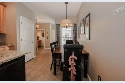 34 Mammoth Road #Unit 27, Hooksett, NH 03106 - Photo 21