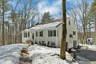 53 Seton Dr, Bedford, NH 03110 - Photo 1
