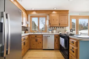 337 Exeter Rd, Hampton Falls, NH 03844 - Photo 9